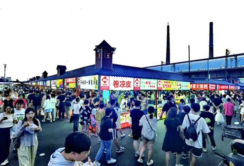 环联新夜市搬迁新址人气爆棚